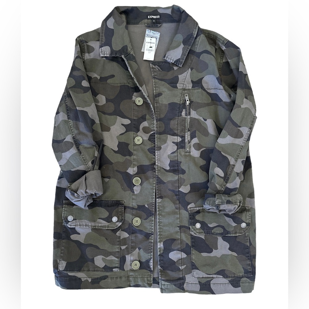 Camouflage Style Express Coat, size Small NWT